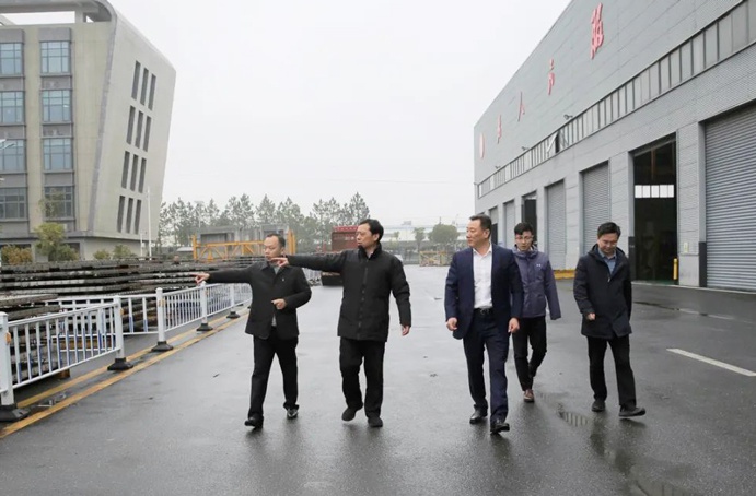 市政公用集團(tuán)黨委副書記、總經(jīng)理萬義輝到市政遠(yuǎn)大公司調(diào)研指導(dǎo)